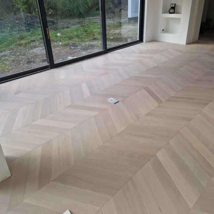 We hebben een prachtig project mogen maken in Gemert, 300+ m2 parket in Hongaarse punt.